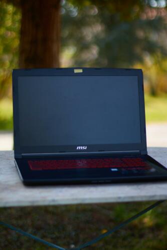 Packshot produit Ordinateur MSI gameur